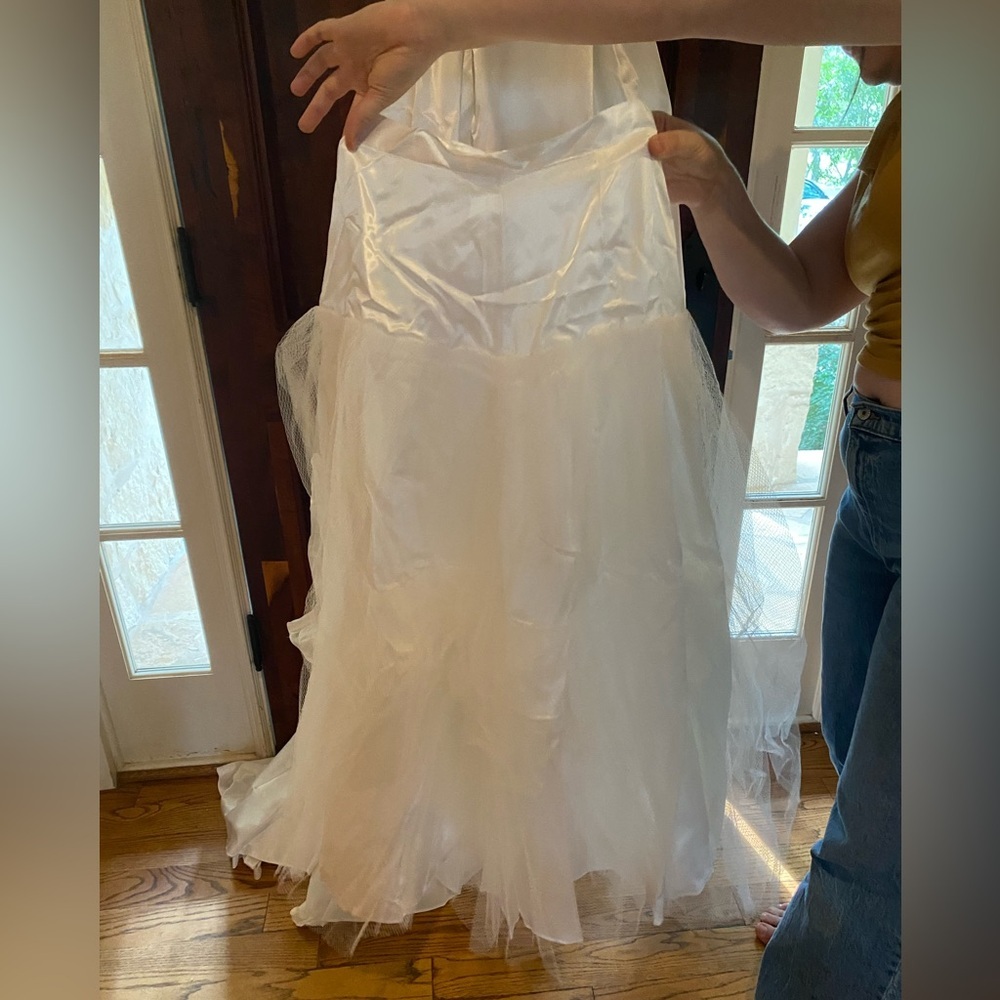 Rare Vintage Wedding Dress 🕊️🕊️ - Picture 6 of 6